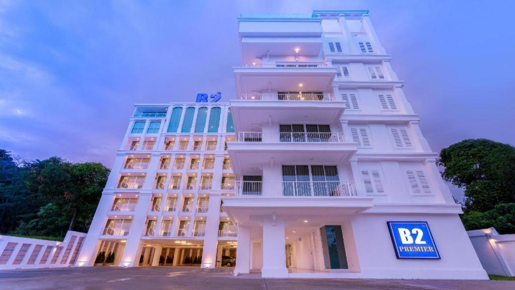 B2 Phuket Premier Hotel מראה חיצוני תמונה